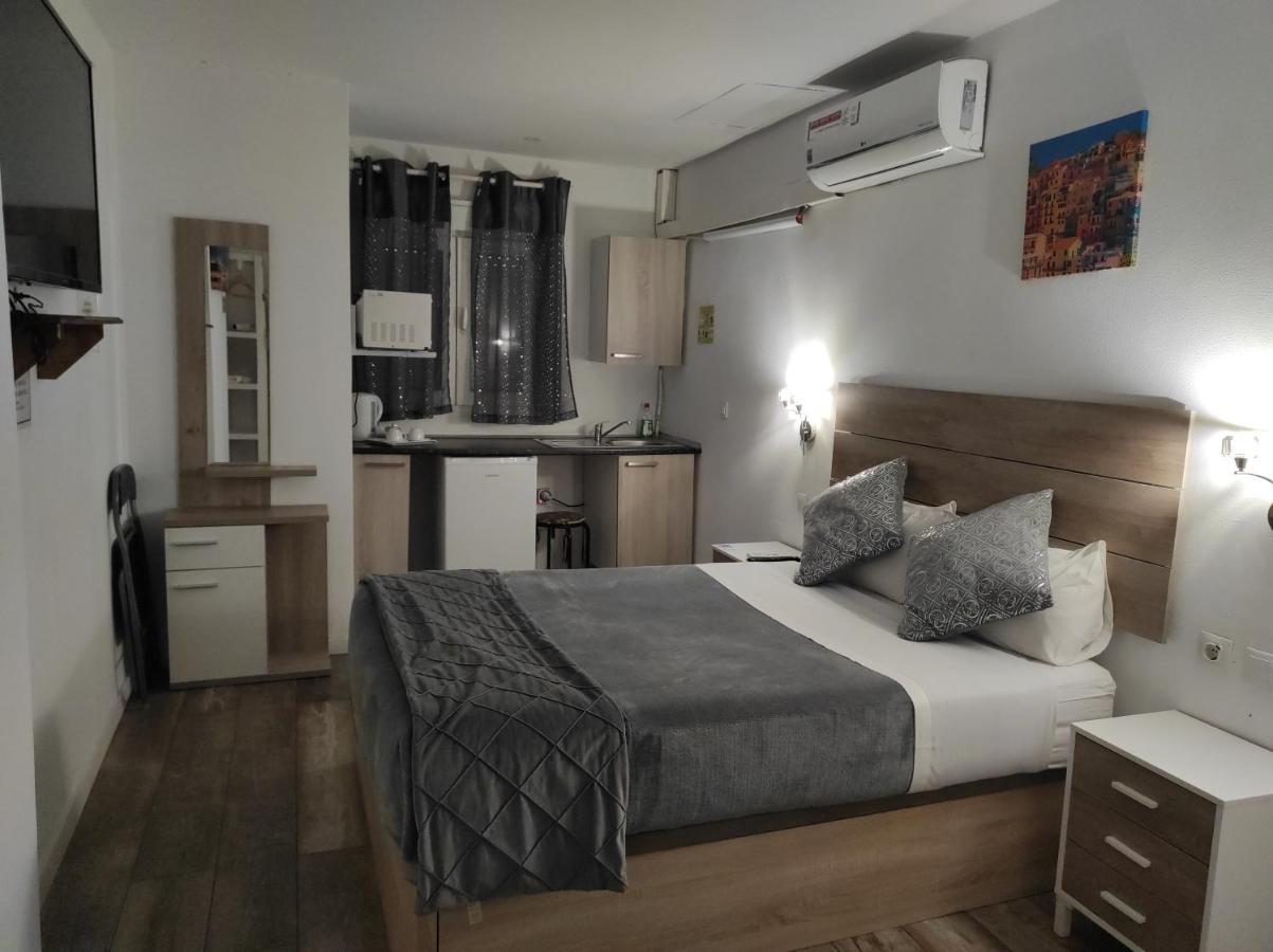 Hostal Olozaga Alicante Exterior photo